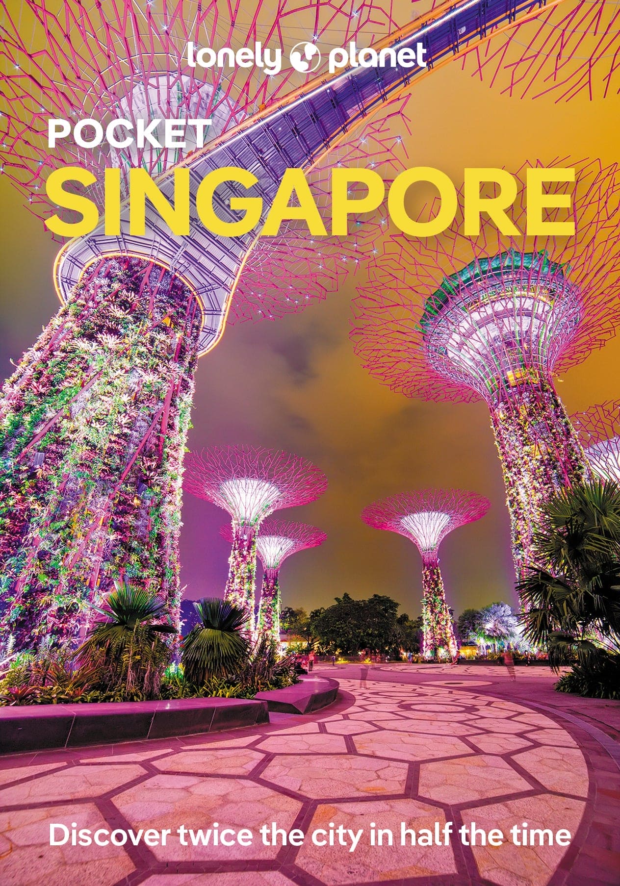 Singapore Pocket Travel Guide Book by Lonely Planet
